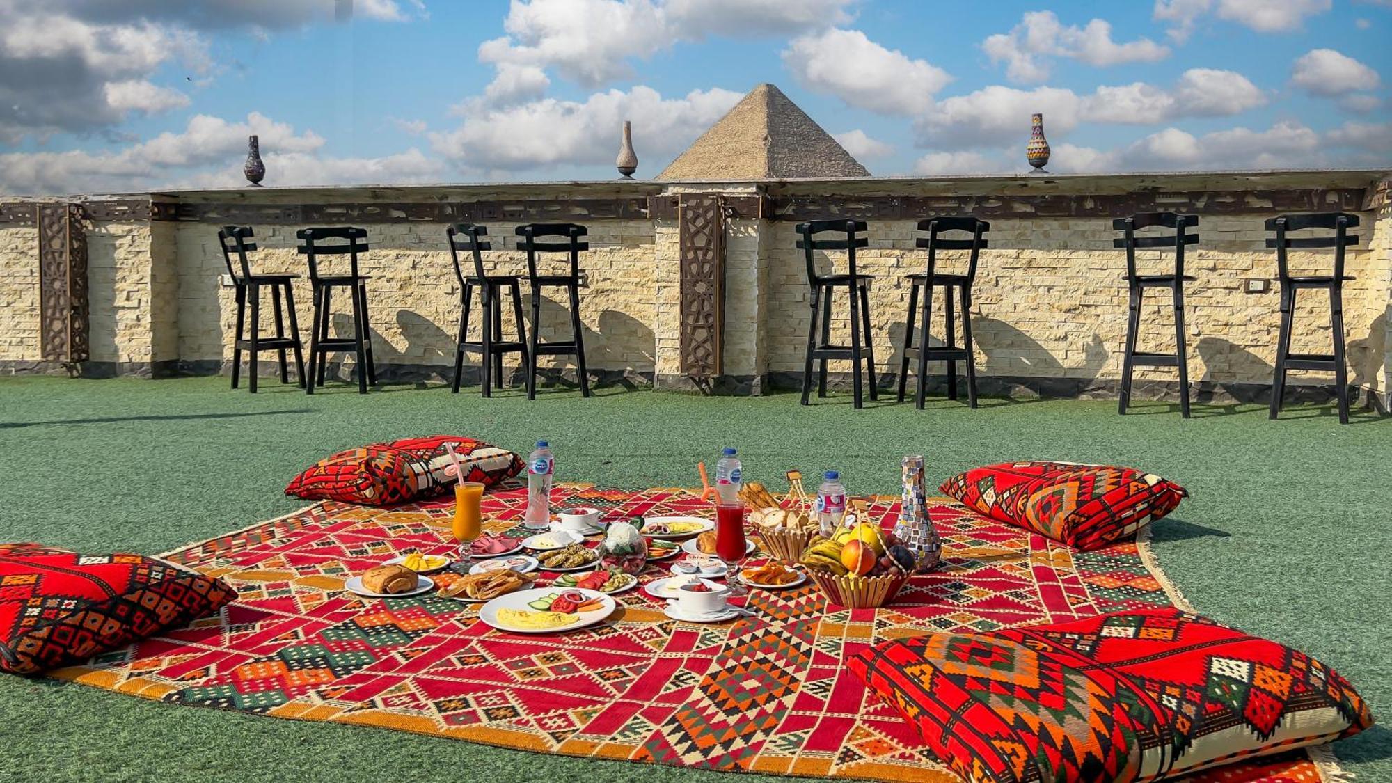 Master Pyramids Hotel Al Kawm al Akhdar Eksteriør bilde