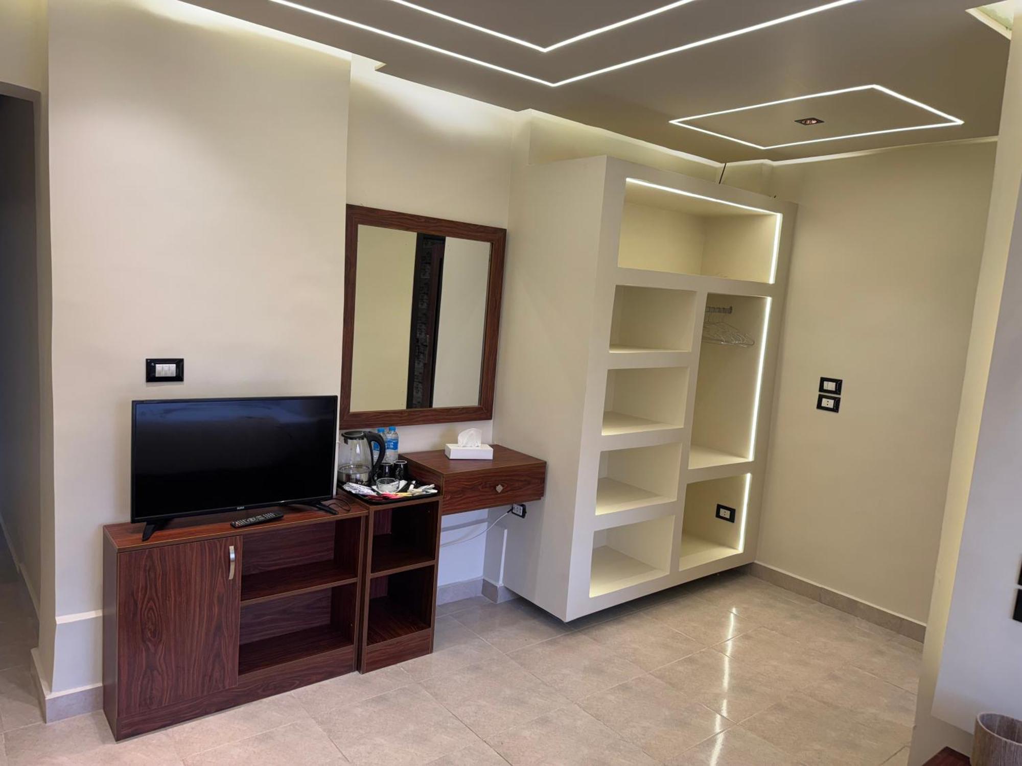 Master Pyramids Hotel Al Kawm al Akhdar Eksteriør bilde
